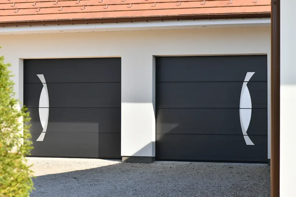 Garagedeur CARSEC PRO met sierprofiel Soprofen