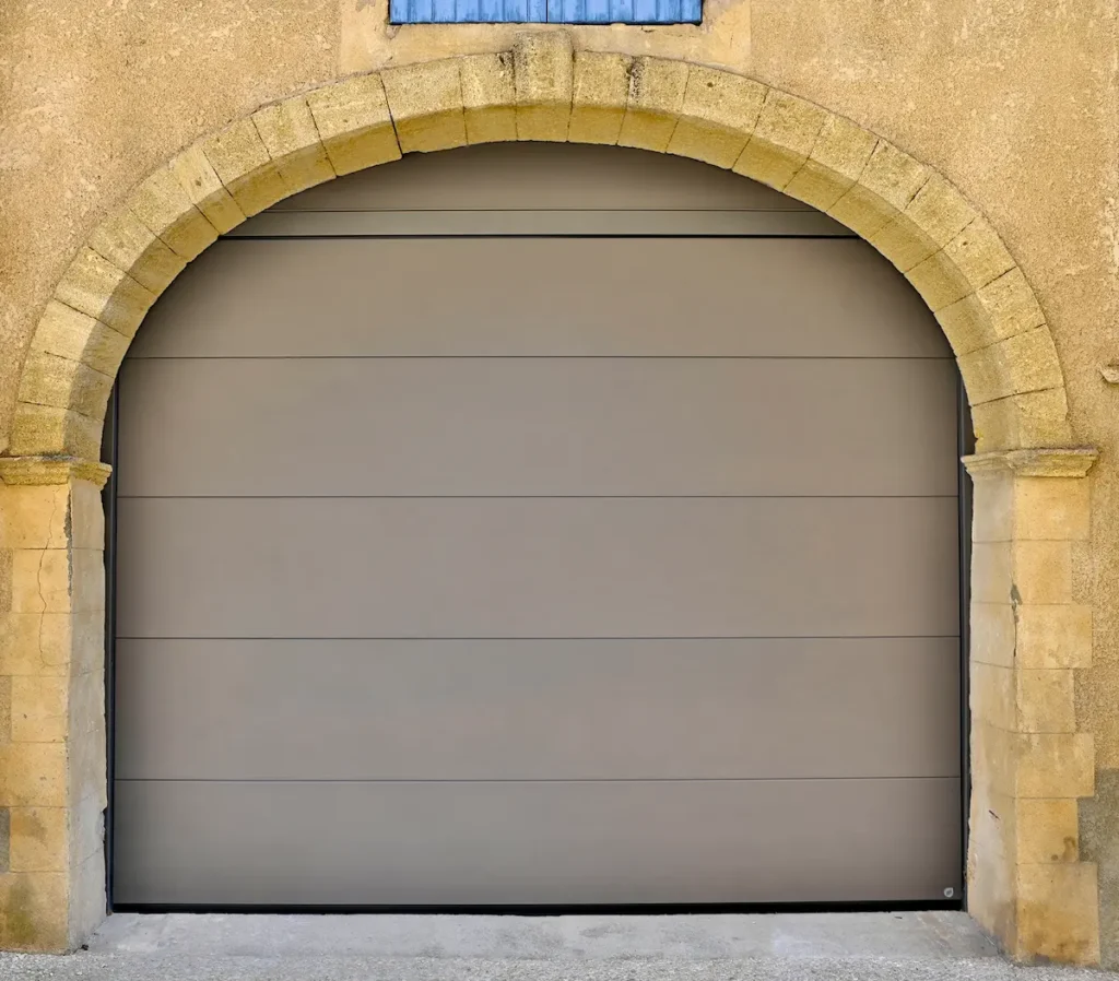 garagedeuren nederland plaatsen